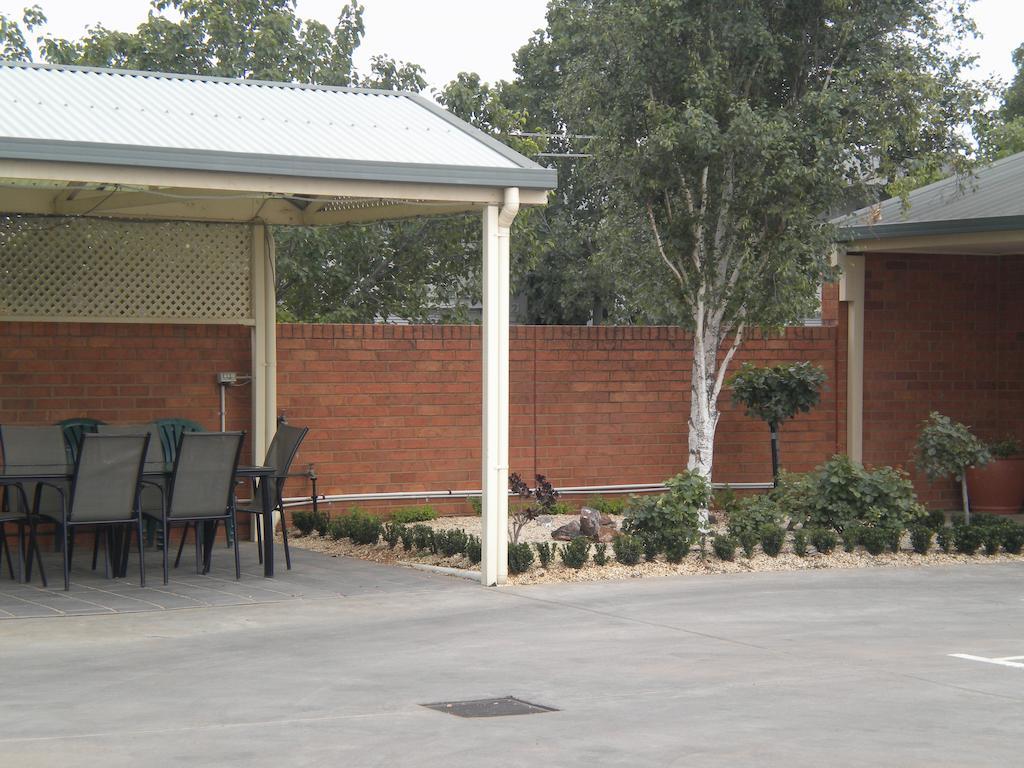 Moama Central Motel Echuca Exterior foto