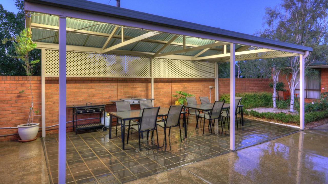 Moama Central Motel Echuca Exterior foto